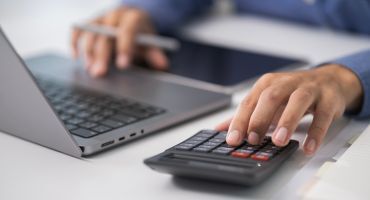 formation contr&ocirc;leur des finances publiques
