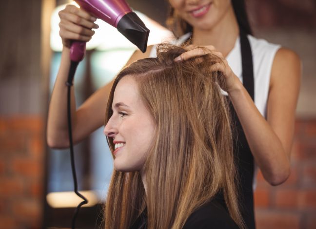 le métier de coiffeuse
