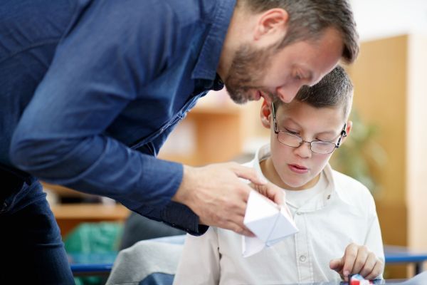 formation �ducateur sp�cialis� reconversion